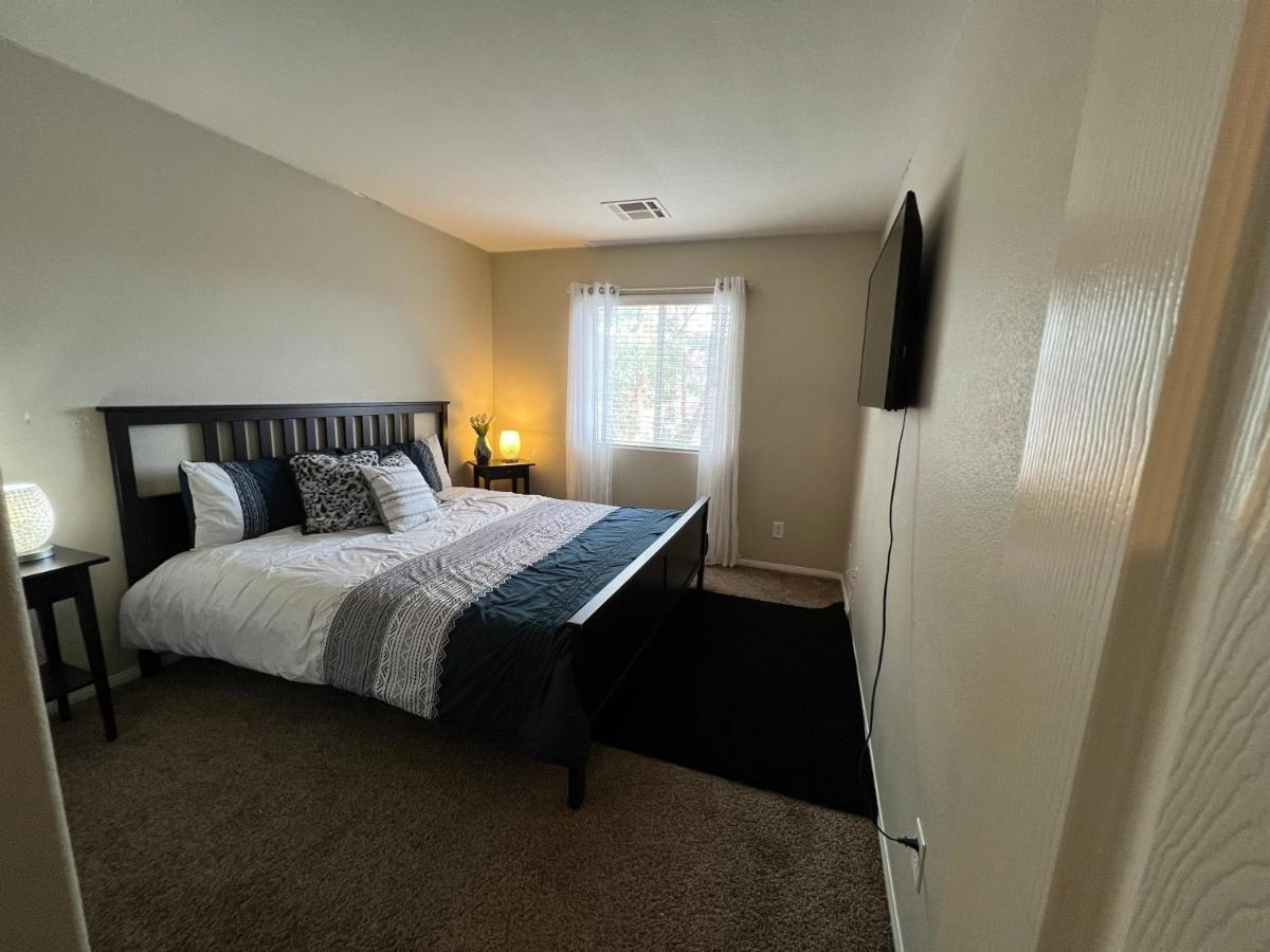 Spacious, Chic 3Bd, Sleeps 8 Convenient To Everything Las Vegas Exterior foto