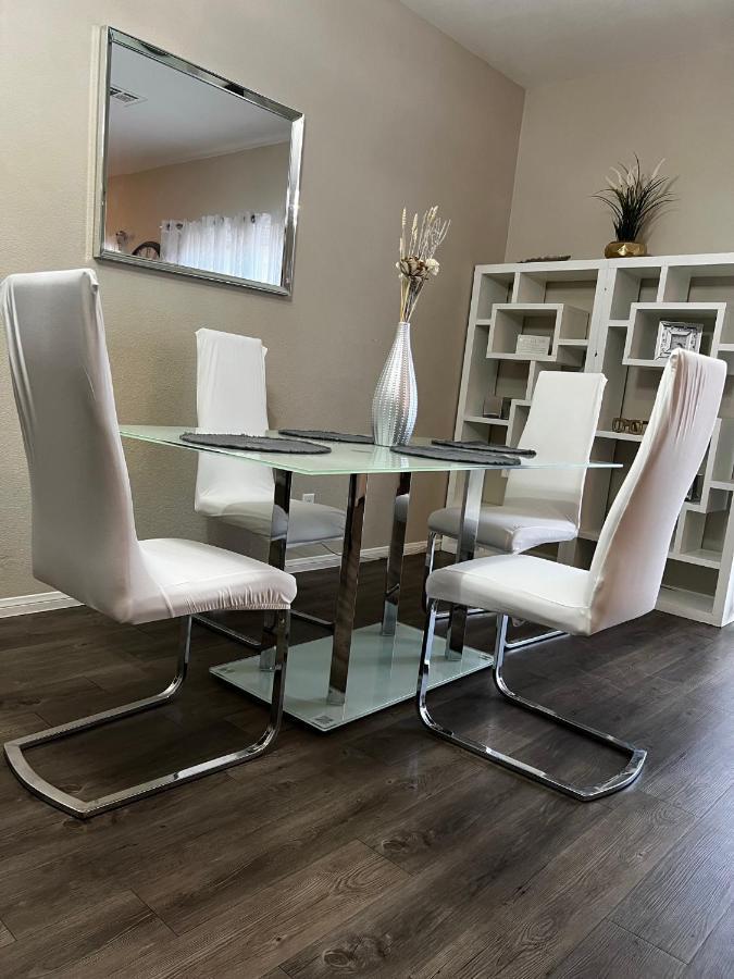 Spacious, Chic 3Bd, Sleeps 8 Convenient To Everything Las Vegas Exterior foto